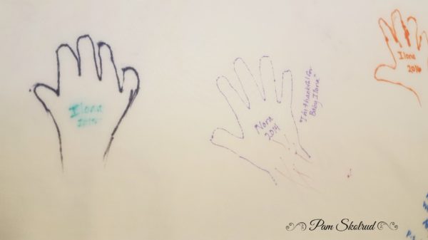 25-if-you-are-too-small-to-write-a-message-we-trace-your-handprint